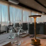 Hotel Lisotel - &