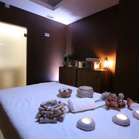 Otel Lisotel - &