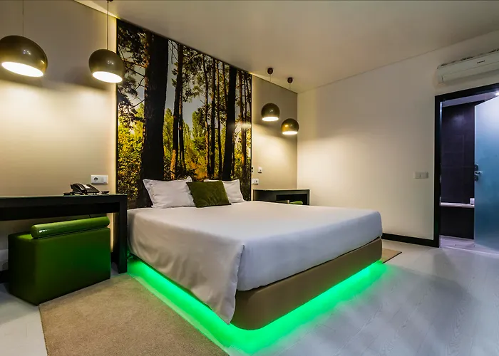 Lisotel - & 4* Leiria